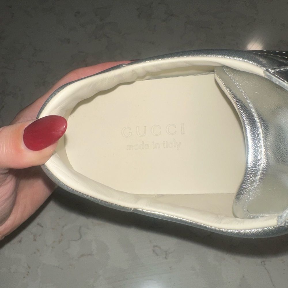 Gucci Ace Metallic Silver Men’s Shoes - Picture 6 of 10